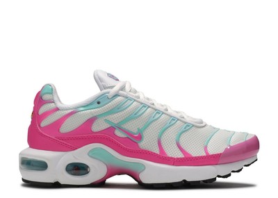 beach running shoes nike