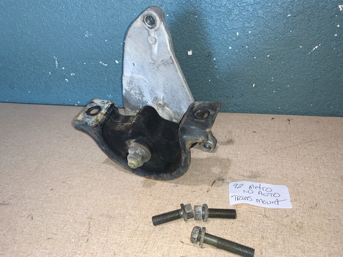 m-mamu　0819 Amazon.com: XYohykai Swing Motor Shaft 6589948 For Bobcat