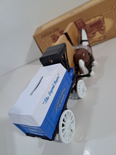 Ertl Collectibles 19587 Diecast University of Kentucky (UK) Horse & Wagon w/box - Picture 5 of 10