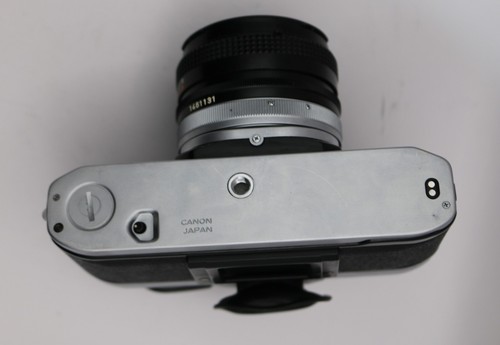 Canon AE-1 35mm Film SLR Camera + FD 50mm f/1.8 S.C. Lens – Tested & Working - Picture 9 of 23