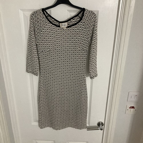 Women’s Beige by eci Black/Cream 3/4 Length Sleeve Dress size S - Picture 6 of 8