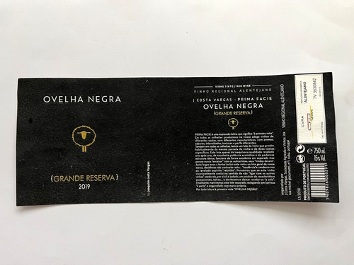 Bottle label red wine Portugal Ovelha negra black sheep animals shepherd #533 - 第 2/4 張圖片
