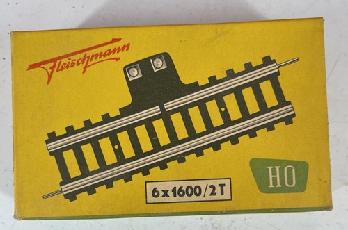 Fleischmann HO Scale Train Terminal Track Pieces Germany Boxed 6 x 1600/2T - Picture 2 of 6