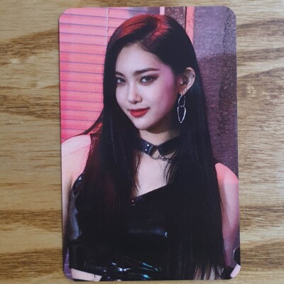 EVERGLOW アシャ トレカ ⑨ s-l400.jpg