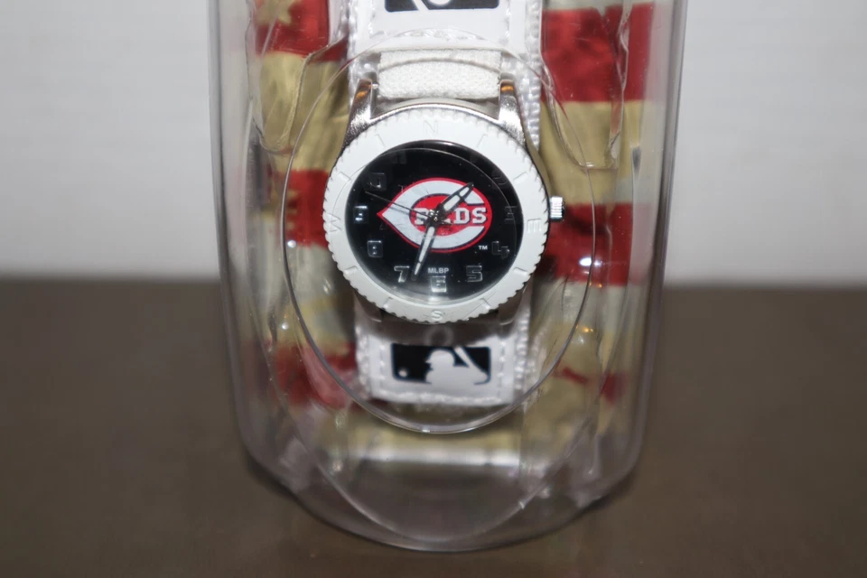 NEW - MLB Cincinnati Reds Unisex White Watch Game Time Adjustable Straps - Image 3 of 4