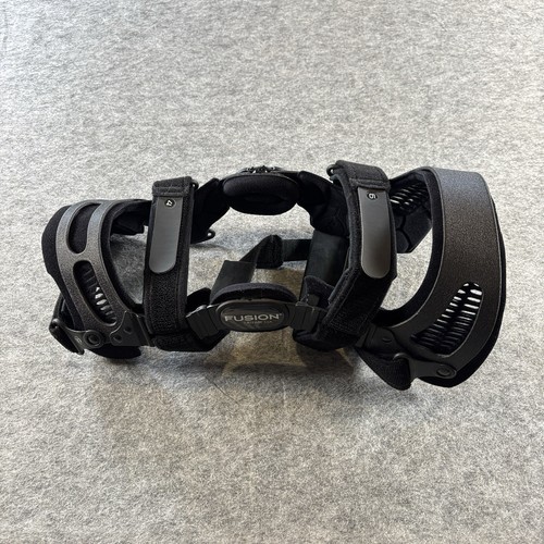 Breg Fusion seitliche OA linke Kniebandage groß schwarz Klett verstellbar - Bild 1 von 8