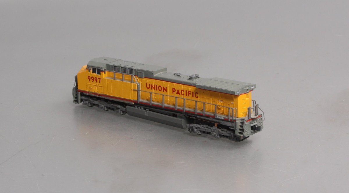 N Scale Ac4400cw KATO 176-7033 Union Pacific 9997 DCC for N Scale Ac4400cw KATO 176-7033 Union Pacific 9997 DCC for