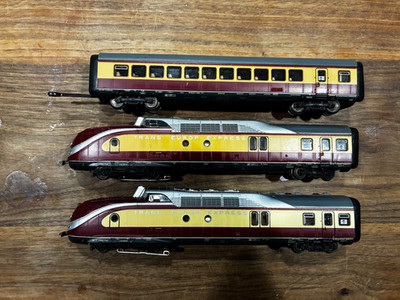 [T-HO] Roco Trans Europ Express HO 3 Rail 3-Car Set No Boxes - 2 Powered