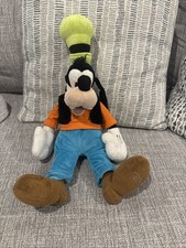Disney Goofy 22  Plush Original Authentic Doll Toy Stuffed Animal