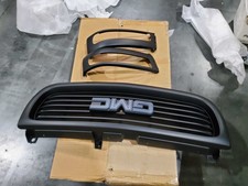 Fits 1999-2002 Gmc Sierra Truck 2000-2006 Gmc Yukon 1500 2500 Xl Front Grille Fits 1999-2002 Gmc Sierra Truck 2000-2006 Gmc Yukon 1500 2500 Xl Front Grille