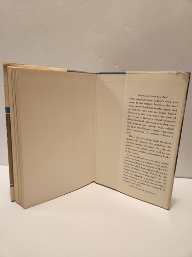 Small Wonder The Amazing Story of The Volkswagen Nelson 1965 First Edition HCDJ - Picture 8 of 8