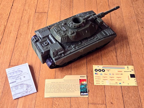 GI Joe MOBAT Tank Ultimate Battle 3.75 Target 25th 2008 100% Complete File Card - 第 2/5 張圖片