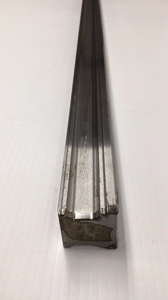 Rexroth R160530431-760 Linear Ball Rail Guide 760mm Length 10 Hole With Caps - Image 4 of 4