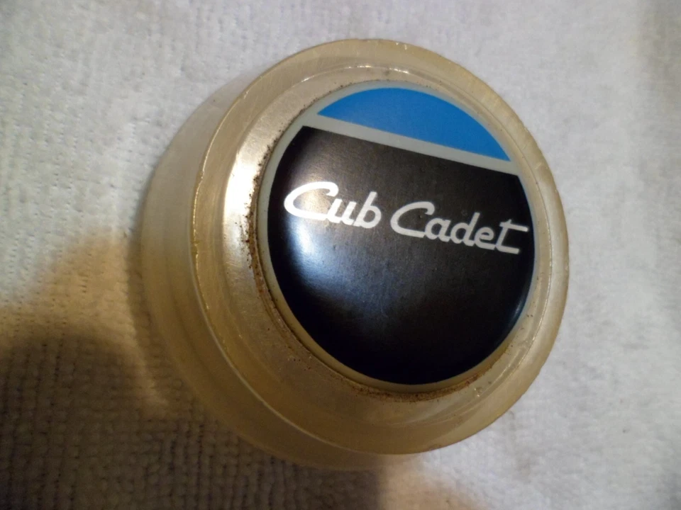 Cub Cadet SGT 超级方向盘帽 1772 1872 1572 2072 很好!!! — 第 3/4 张图片