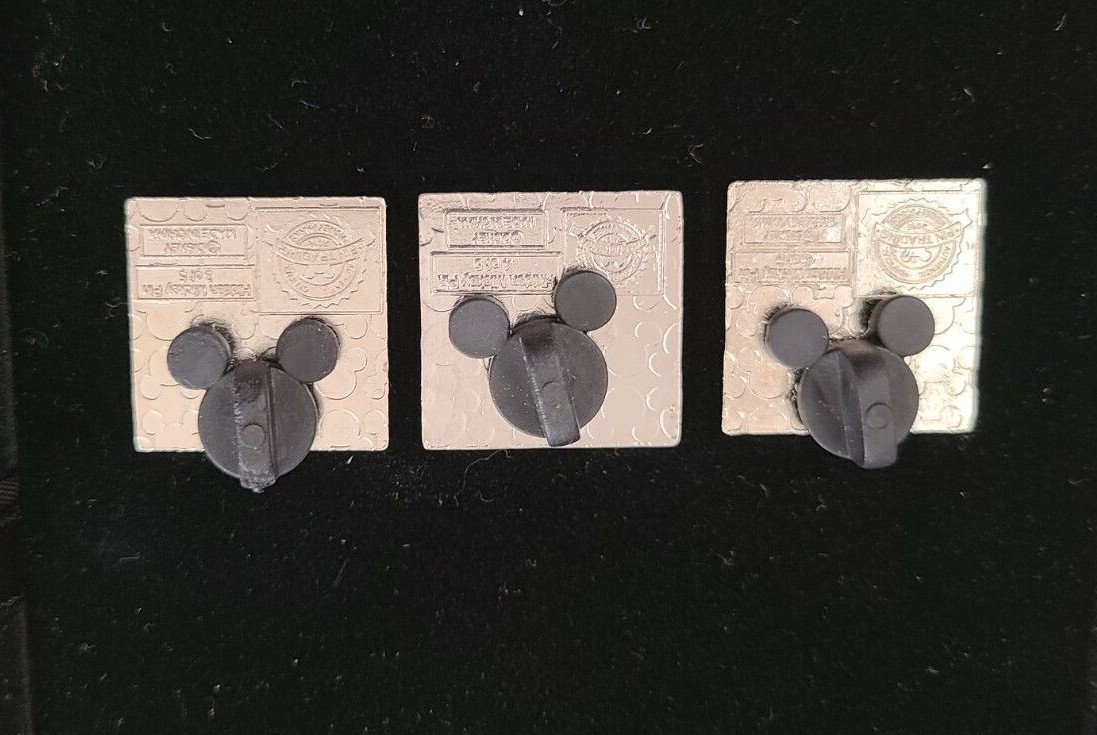 DISNEY URSULA LION KING SCAR TINKERBELL CHIN PINS LOT OF 3