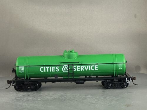 Athearn - Cities Service - 40' S/D Tank Car # 2545 - Picture 3 of 6