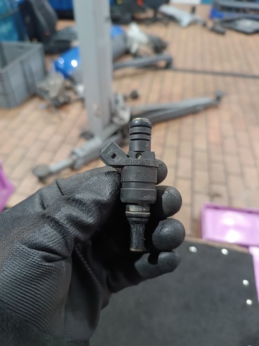 Original BMW E39 520i 523i E46 320i 323i Einspritzventil Einspritzdüse 1427240