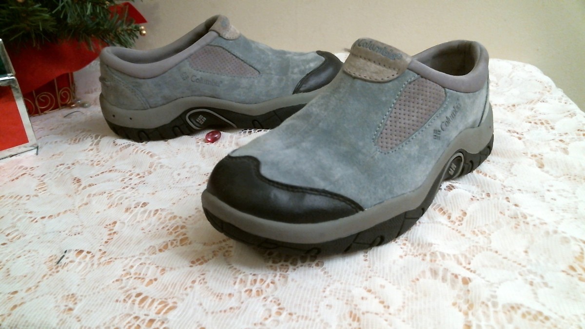 COLUMBIA size 5 1/2 BLUEISH GRAY SUEDE LEATHER YOCUM SLIP ON
