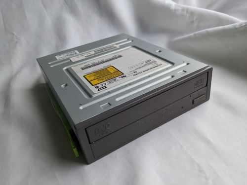 SUN Oracle 370-6463 16X DVD-ROM/48X CD-Escritor para SunBlade 1500 y 2500 Plateado - Imagen 3 de 3