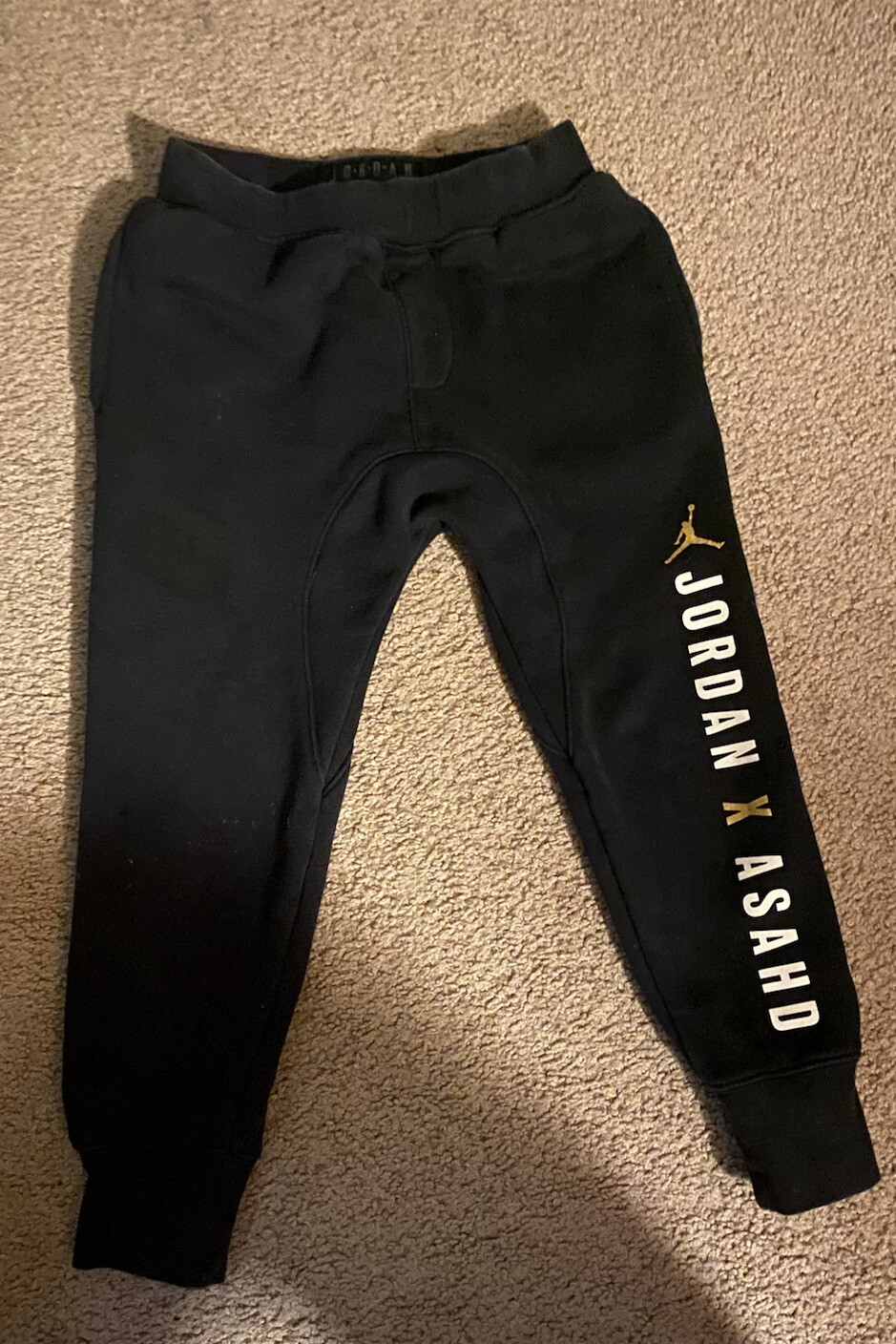 Picture 1 of 4