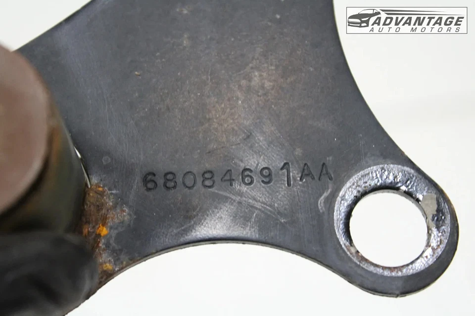 Jeep Grand Cherokee 2011-2022 tubo de escape montaje soporte suspensión y aislador OEM Foto 4 de 4