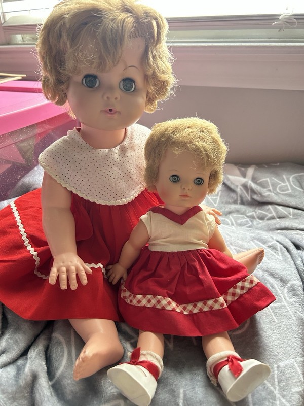 Vintage 1950’s Baby Doll Set. Adorable!  Original Clothes.