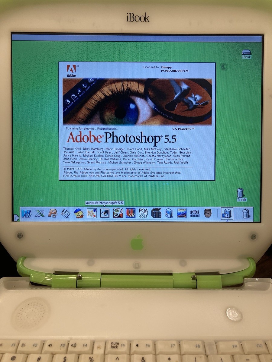 Vintage Apple iBook Clamshell Key Lime 366MHz FireWire DVD/CDR