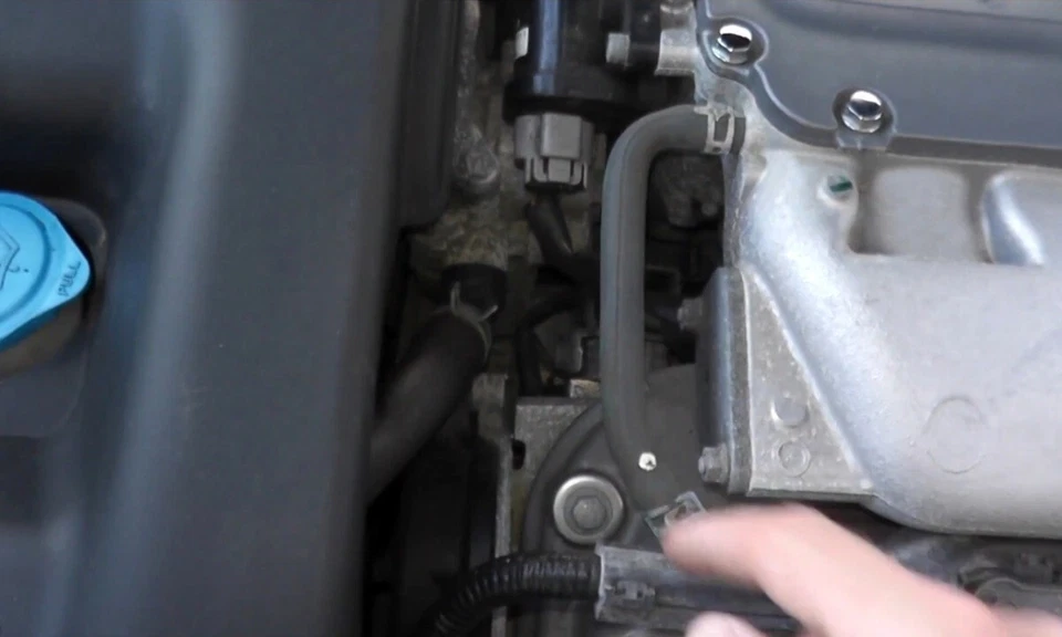 Genuine OEM Honda PCV HOSE Tube for ACURA TL 2004 2005 2006 2007 2008 - Image 2 of 2