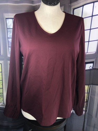 Chicos Ponte 2 Cranberry Gathered Cuff V Neck Blouse Shirt Large - Picture 2 of 12