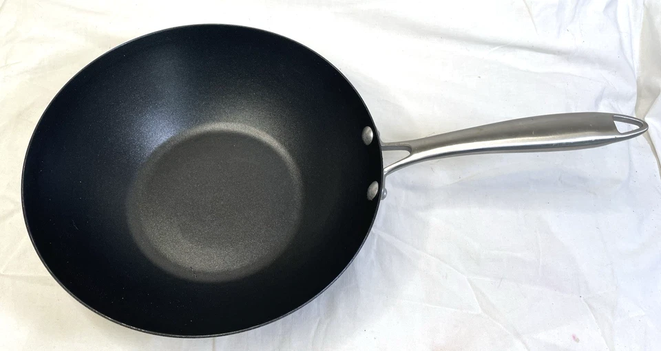 Nordic Ware Superior aço fiado Wok 10 polegadas preto antiaderente - Imagem 2 de 4