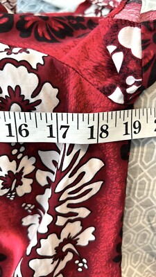 うめ様  3月購入  7950 VTG Royal Hawaiian Creations Hibiscus Red/Black MuuMuu, Size