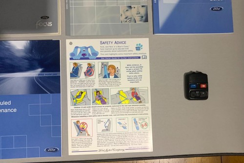 2002 Ford Focus SE Complete OEM Owners Manual Case/Packet, Key Fob, CDs, & More - Picture 17 of 23