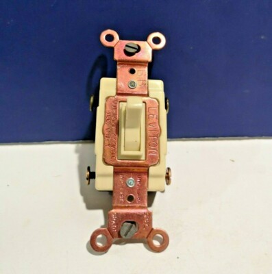 Leviton 20A 120/277V AC 4-Way Quiet Toggle Switch Commercial IVORY NEW 54524-I