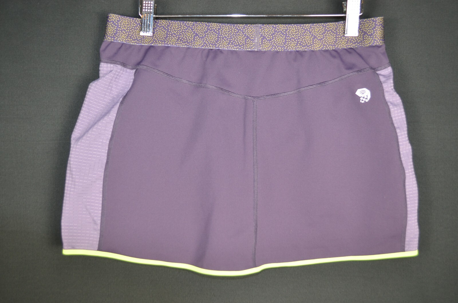 Picture 2 of 4