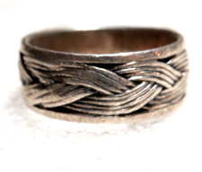 VINTAGE SOUTHWESTERN STERLING SILVER BAND RING SIZE 6.75