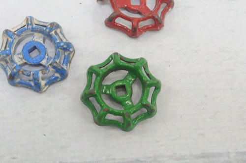 3 Vintage Water Valve Faucet Handles Knobs Steampunk Spigot Handles Hose #9 - Picture 3 of 8