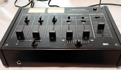 Realistic 32-1200C 5 Stereo Mixing Console VERIFIED WORKING CONDITION! - Picture 2 of 3