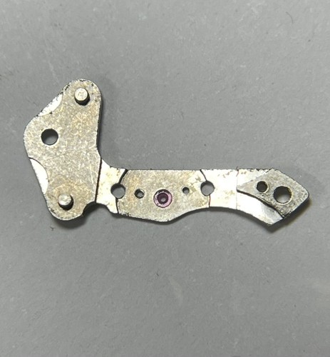 Movement UNIVERSAL GENEVE 332 Pieces Replacement Part: Bridge - Picture 1 of 2