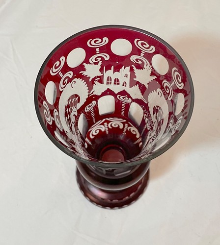 high quality handmade Moser cut to clear ruby red crystal glass etched vase - Picture 6 of 9