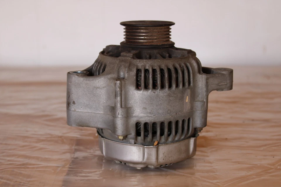 1997 - 2001 Toyota Camry Alternator - Image 2 of 4
