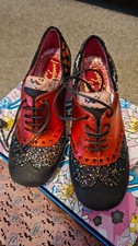 irregular choice zapatos brillantes rojo y negro talla 4 nuevos