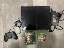 Microsoft Xbox One 500GB Console Wired Controller & 2 Games