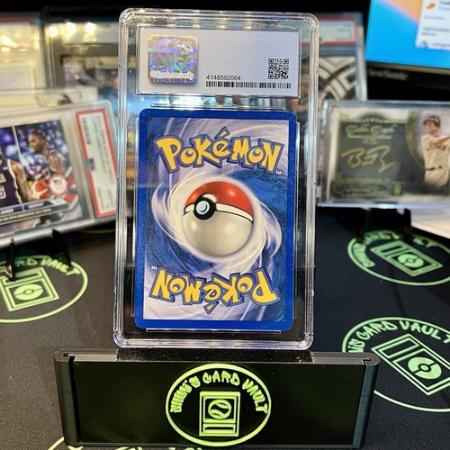 Pokemon 2000 Gym Heroes Tenente Surge's Pikachu #81 CGC Gemma come nuovo 9,5 - Foto 2 di 4