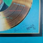 Elvis Presley GOLD RECORDS VOL 3 LPM-2765 (USA 1963 ORIGINAL) SIGNED BY ELVIS ??