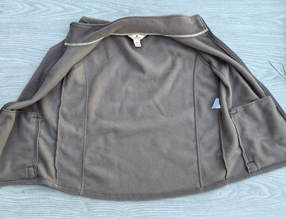 Woolrich Womens Fleece Vest Jacket Sz M Hickory Brown Full Zip Soft Zip Pocket - Image 4 of 4