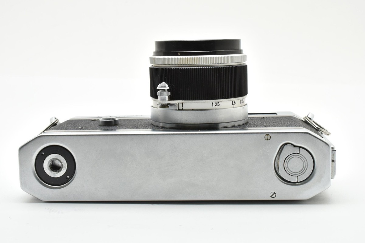 Canon P Rangefinder 50mm f/1.8 Lens 35mm Film Camera L39 from