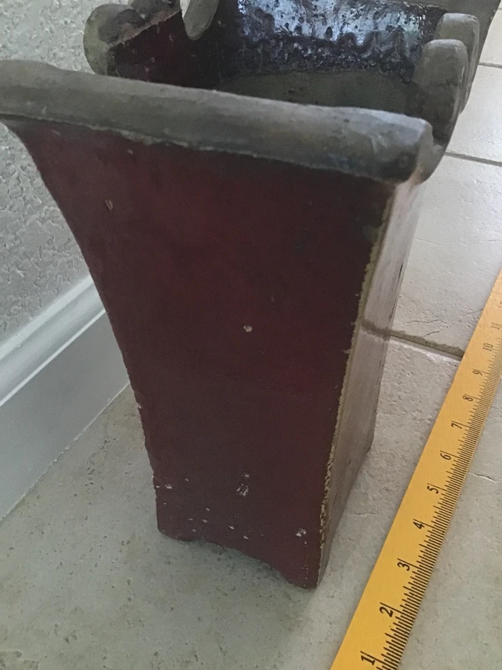 Florero Borgoña 10 Pulgadas de Alto Precioso Envejecido Estilo Rústico Decoración del Hogar Foto 2 de 4