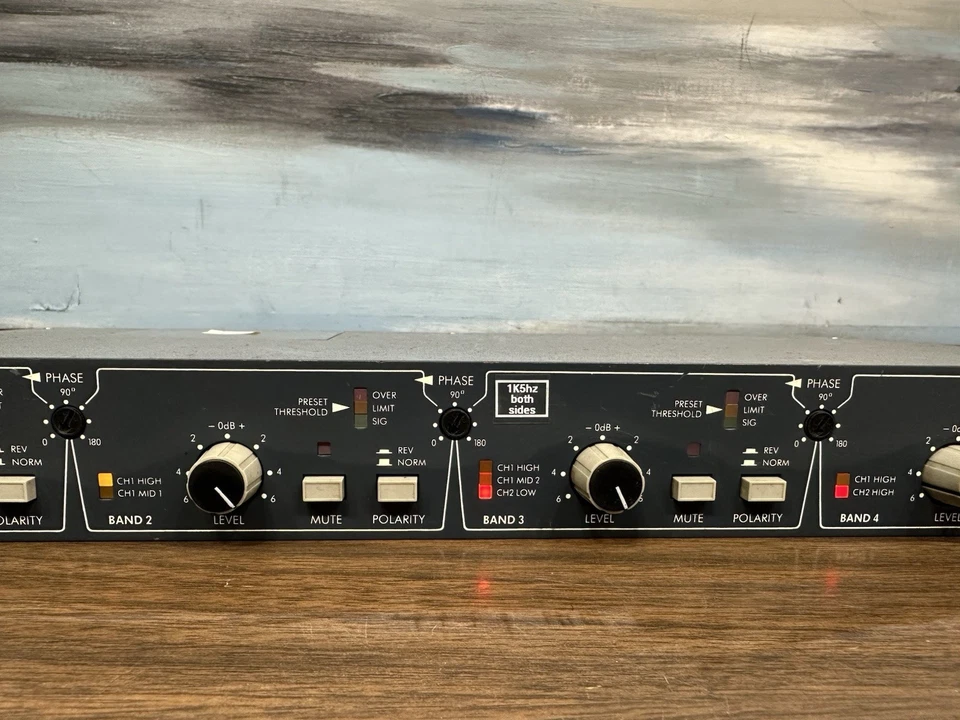 BSS FDS-360 Frequency Dividing System Crossovers - With Two Cards - Image 3 of 4