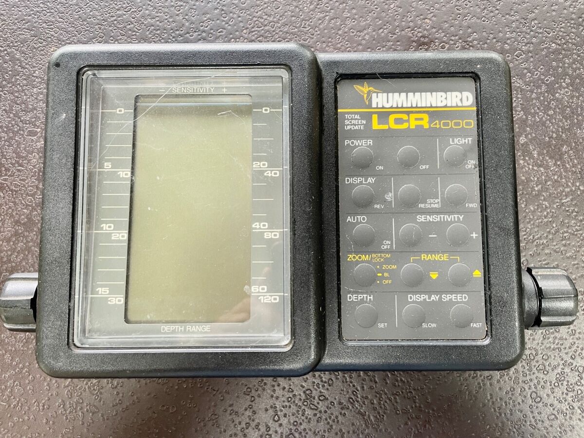 How to Clean Hummingbird Fish Finder Screen: Expert Tips