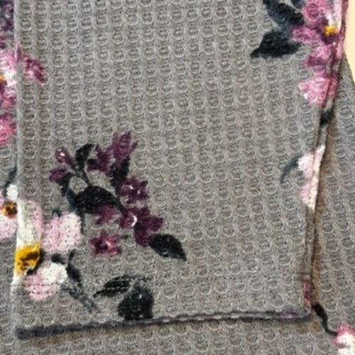 Torrid Floral Waffle Knit Top Sz 5 Gray Multicolor Long Sleeve Scoop Neck NEW - Picture 3 of 17